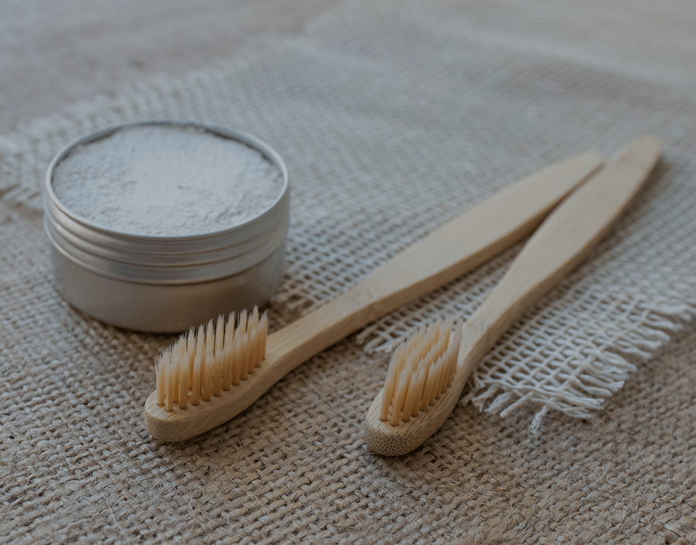 Does Baking Soda Whiten Your Teeth? (2023 Guide) – Natrusmile